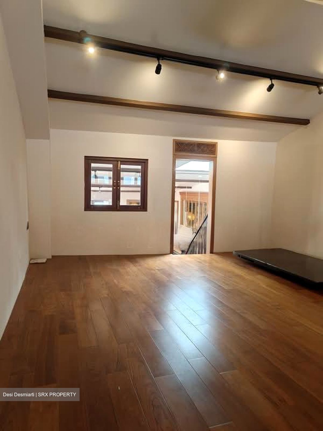 Little India Conservation Area (D8), Retail #563233271